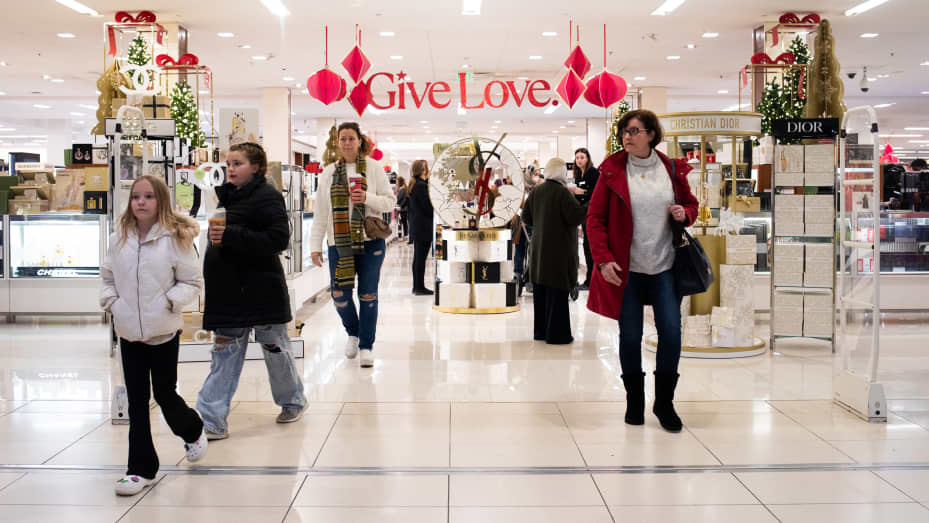 Black Friday: Shoppers Bring the Energy to Holiday Sales"